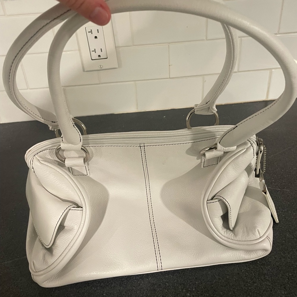 Soprano New genuine leather white purse